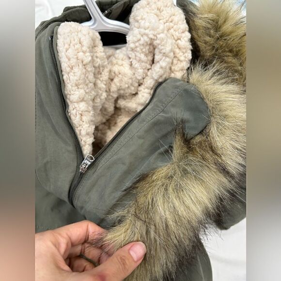 Abercrombie & Fitch Winter Olive Green Parka - Picture 15 of 16